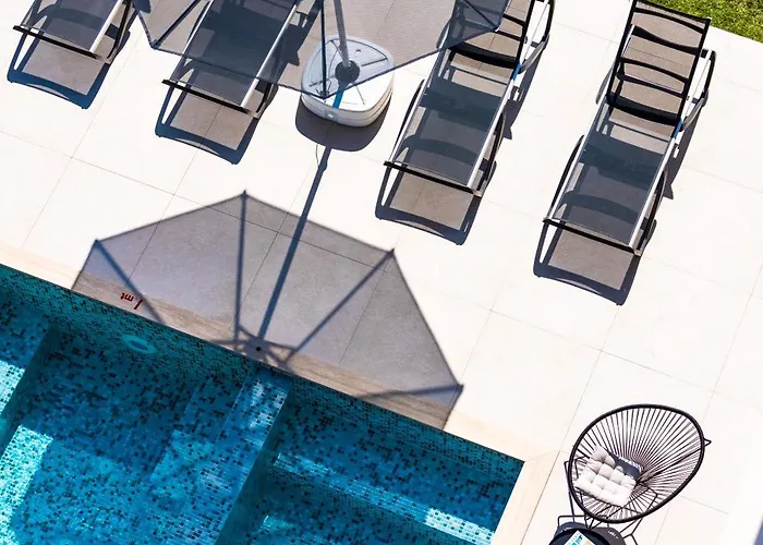 Carruba Boutique Hotel